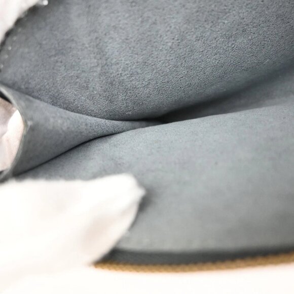 LOUIS VUITTON LV Pochette Accessoires Hand Bag Epi Leather Black M52942 31KB270 - Picture 3 of 14